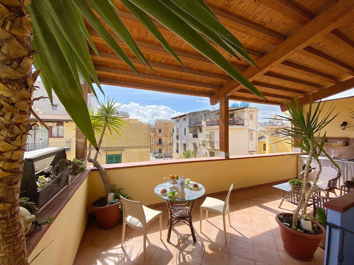 Апартаменты Solemar Sicilia - Casa Maria Санта-Флавия Экстерьер фото