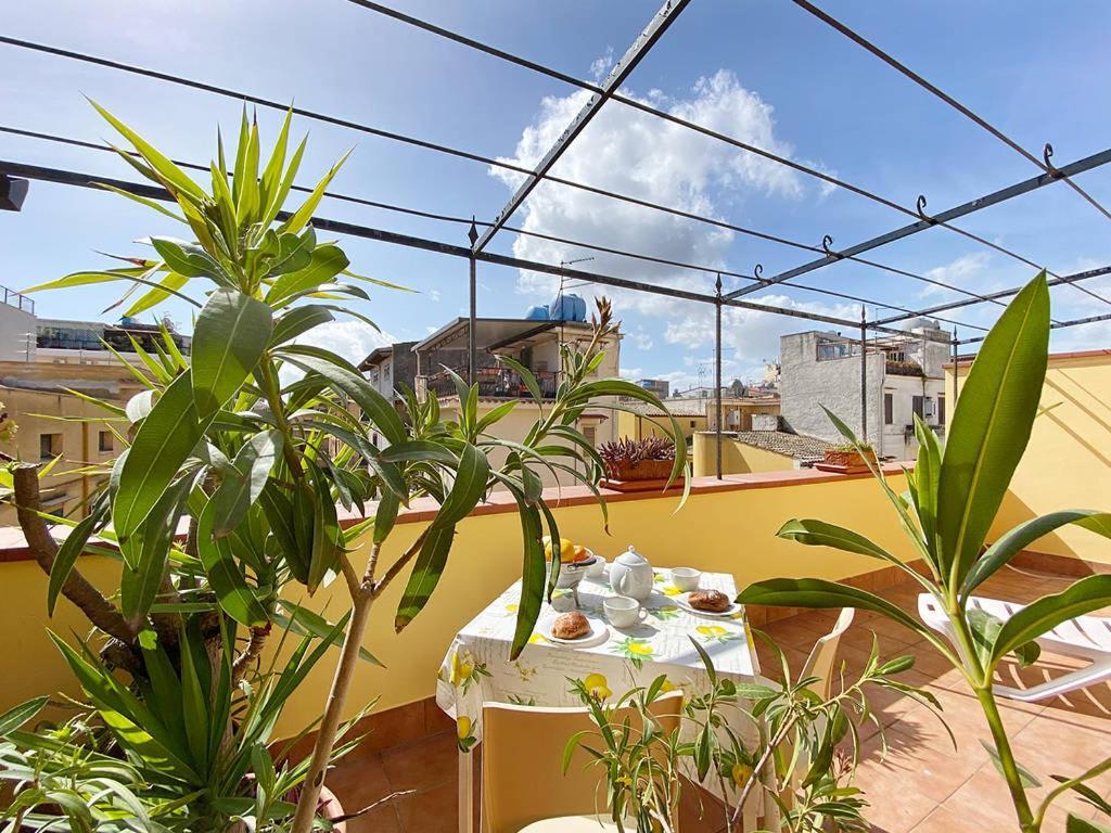 Апартаменты Solemar Sicilia - Casa Maria Санта-Флавия Экстерьер фото